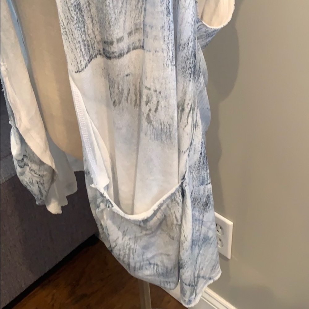 M. Rena Lightweight Vest - Picture 3 of 14